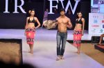 Vidyut Jamwal walk the ramp for Welspun Show at IRFW 2012 in Goa on 1st Dec 2012 (83).JPG